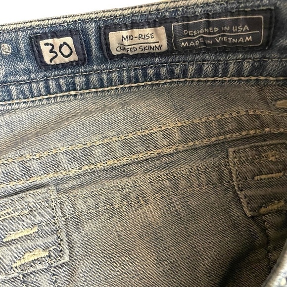 Miss Me Mid Rise Skinny Blue Jeans 💙 - Picture 9 of 14